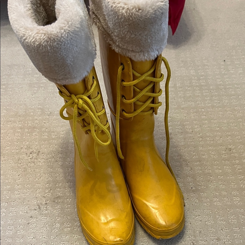 Yellow Women's Fur-Lined Boots